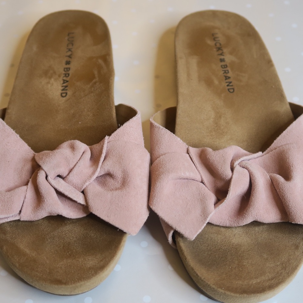 Lucky Brand Pink Suede slides